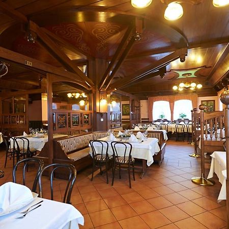 Hotel Hisa Ancka, Sencur - 3 Min To The Airport Zewnętrze zdjęcie