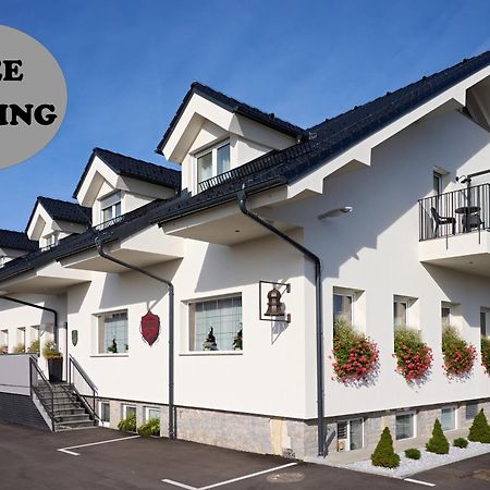 Hotel Hisa Ancka, Sencur - 3 Min To The Airport Zewnętrze zdjęcie